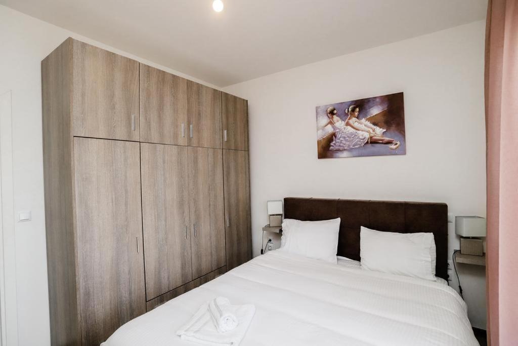 אלכסנדרופולי Knl Luxury Apartment By Homebrain מראה חיצוני תמונה